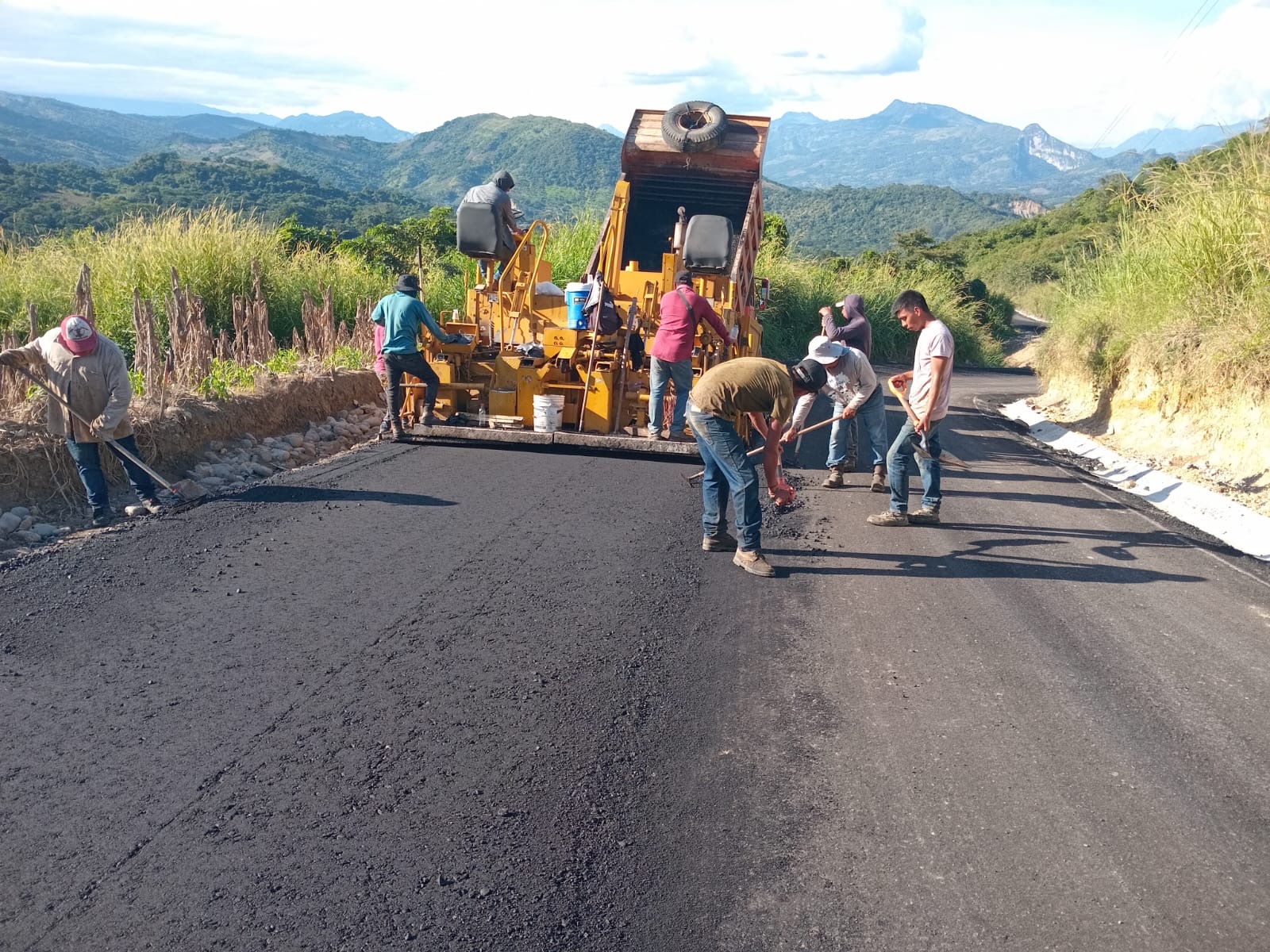 Obra Caminos 2